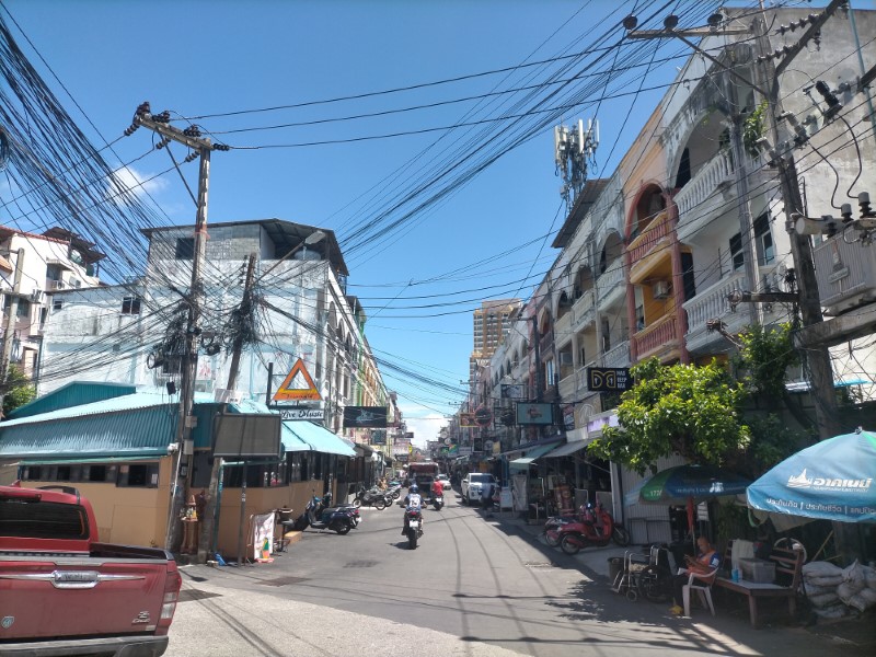 ソイチャイヤプーン昼１