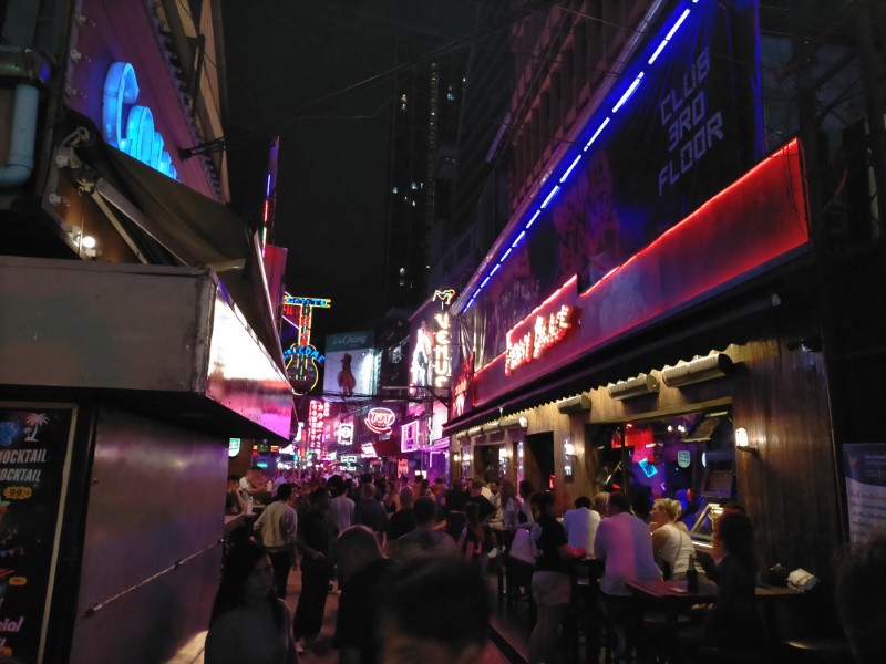 ソイカウボーイ